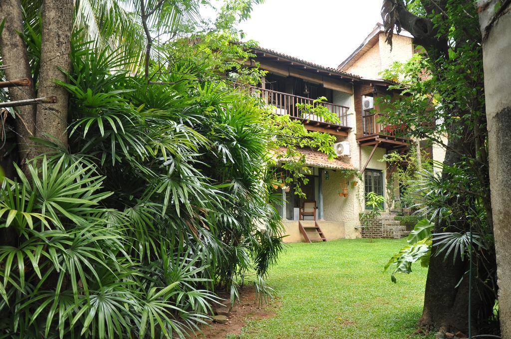 Bangalawa Bed & Breakfast Nawala Екстериор снимка