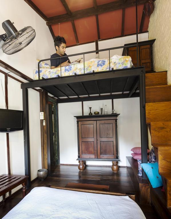 Bangalawa Bed & Breakfast Nawala Екстериор снимка