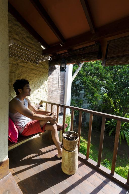 Bangalawa Bed & Breakfast Nawala Екстериор снимка